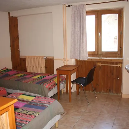 Hotel Le Les Melezes *